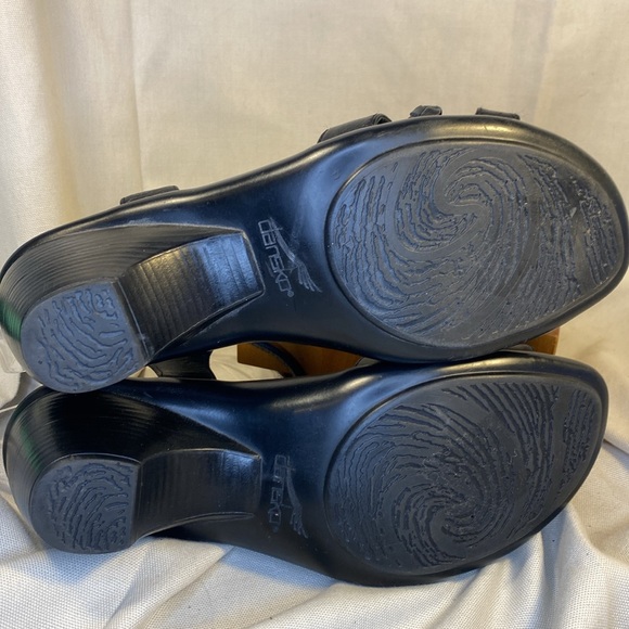 DANSKO leather strap platform sandals (3) - Picture 8 of 16